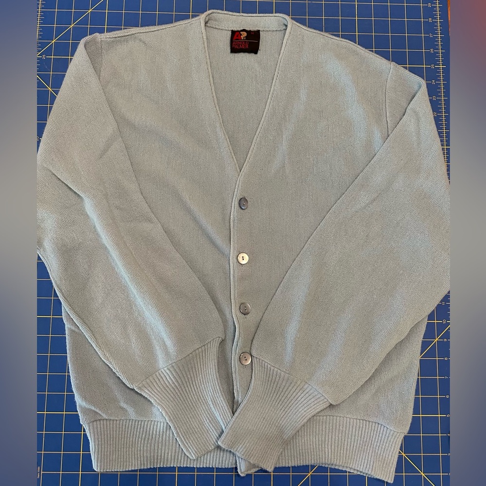 Vintage Arnold Palmer Long Sleeve Light Blue Cardigan Sweater Golf Medium